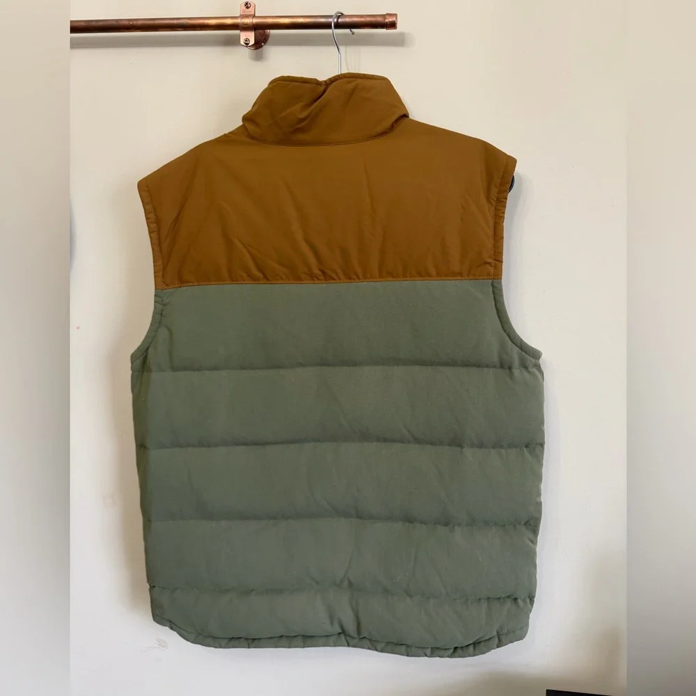Patagonia Brown and Green Puffer Vest - Picture 2 of 5